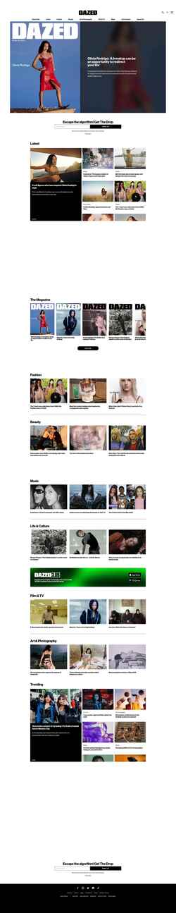 Zrzut ekranu www.dazeddigital.com