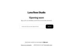 Screenshot lunarosestudio.com
